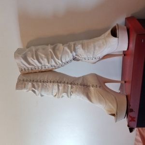 Pleaser White knee-hi platform boots